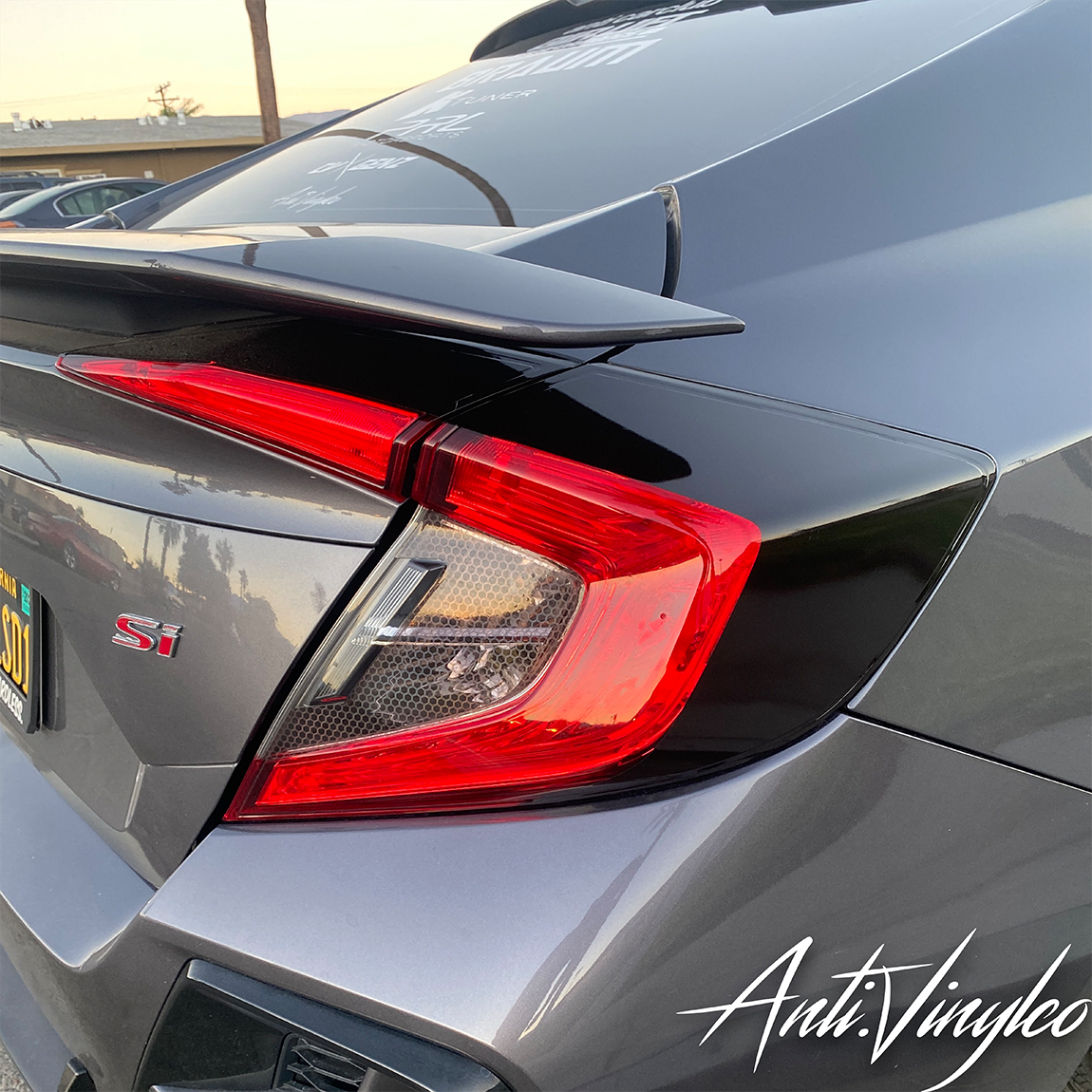 Blackout Tail Light Sides | 2016-2021 Honda Civic