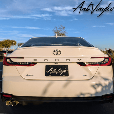 2025 Toyota Camry with AntiVinylco badge, showcasing stylish turn signal overlays.